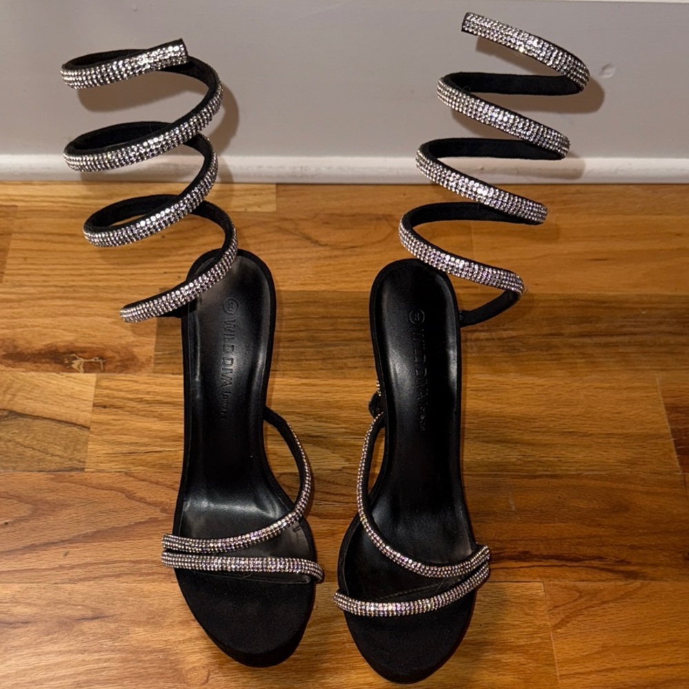 Elegant Black Spiral Strap Heels